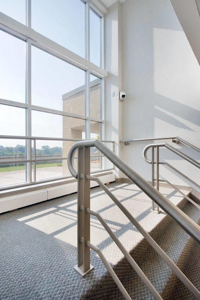 Residence & Conference Centre - King City エクステリア 写真